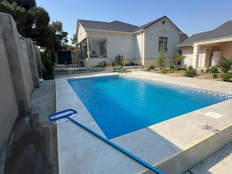 5 otaqlı həyət evi/bağ evi - Fatmayı q. - 160 m²