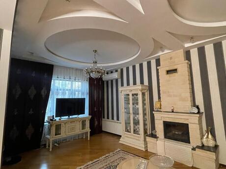 7 otaqlı həyət evi/bağ evi - Badamdar q. - 555 m²