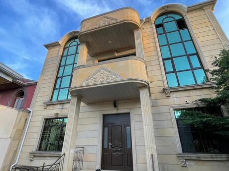 7 otaqlı həyət evi/bağ evi - Badamdar q. - 555 m²