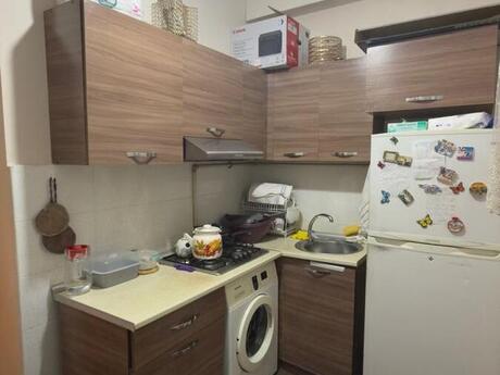 1 otaqlı yeni tikili - Elmlər Akademiyası m. - 45 m²