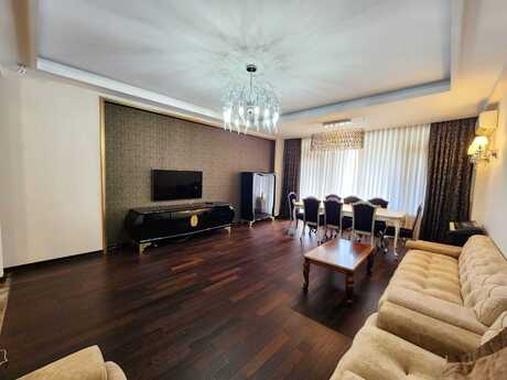 3 otaqlı yeni tikili - Nizami m. - 160 m²
