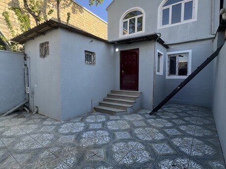 6 otaqlı həyət evi/bağ evi - Xırdalan - 140 m²