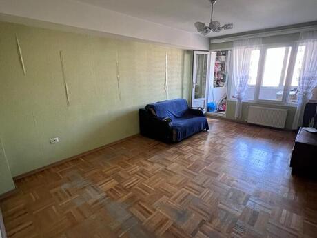 2 otaqlı köhnə tikili - Gənclik m. - 68 m²