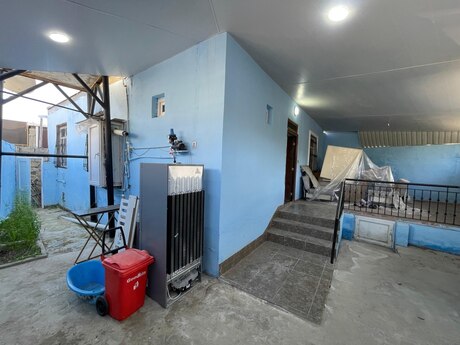 3 otaqlı həyət evi/bağ evi - Biləcəri q. - 87 m²