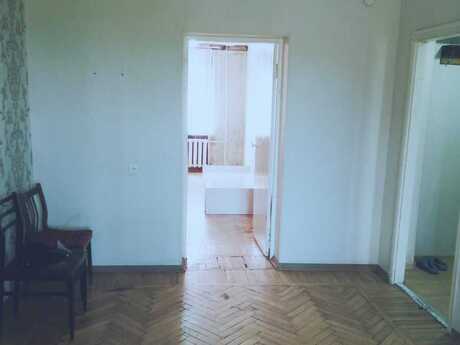 2 otaqlı köhnə tikili - Neftçilər m. - 55 m²