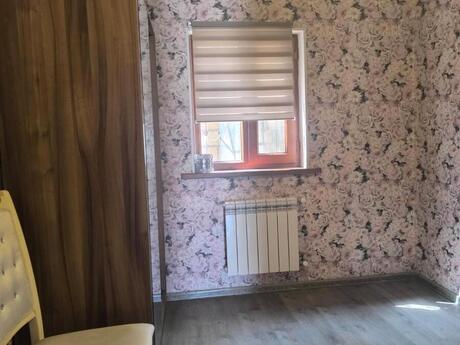 4 otaqlı həyət evi/bağ evi - Novxanı q. - 140 m²