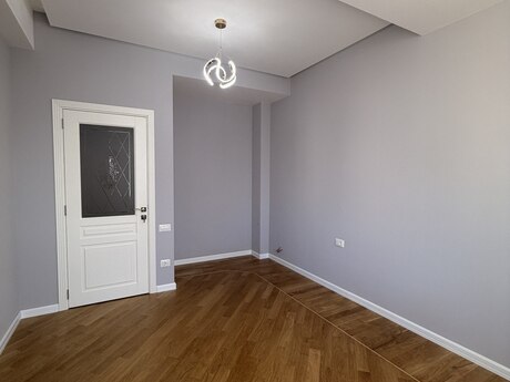 4 otaqlı yeni tikili - Nəriman Nərimanov m. - 153 m²