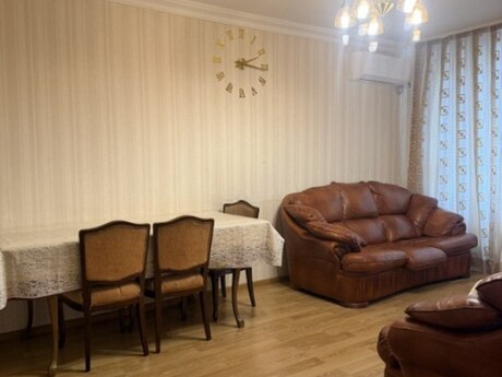 3 otaqlı köhnə tikili - Nəsimi r. - 90 m²