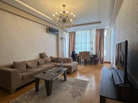 3 otaqlı yeni tikili - Şah İsmayıl Xətai m. - 100 m²