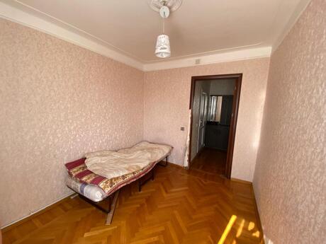 4 otaqlı köhnə tikili - Memar Əcəmi m. - 80 m²