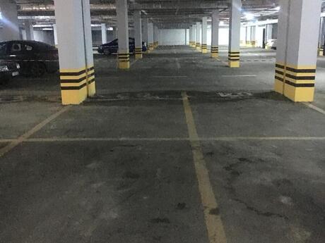 Qaraj - Şah İsmayıl Xətai m. - 20 m²