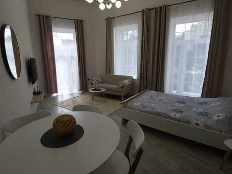 1 otaqlı köhnə tikili - Sahil m. - 40 m²