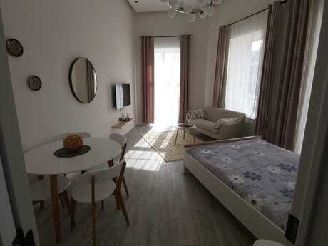 1 otaqlı köhnə tikili - Sahil m. - 40 m²