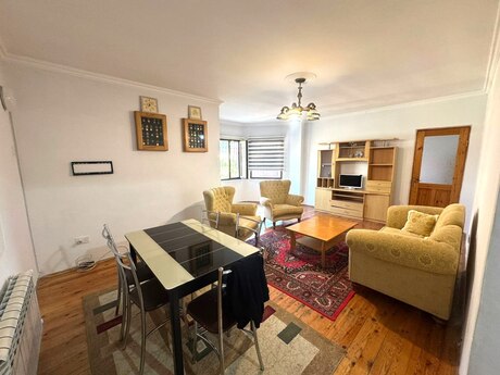 4 otaqlı həyət evi/bağ evi - Badamdar q. - 150 m²