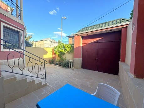 4 otaqlı həyət evi/bağ evi - Badamdar q. - 150 m²
