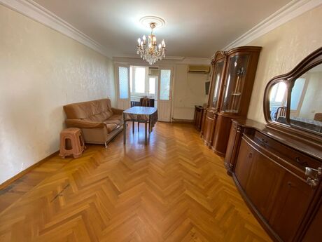 4 otaqlı köhnə tikili - Memar Əcəmi m. - 80 m²