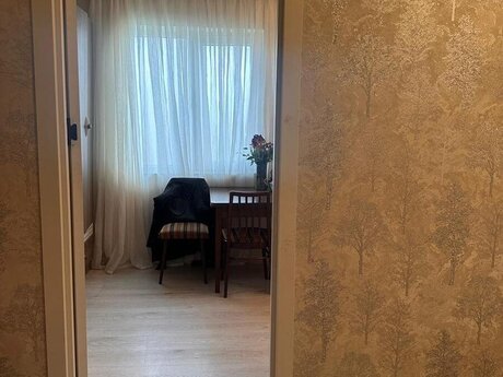 2 otaqlı köhnə tikili - Xalqlar Dostluğu m. - 52 m²