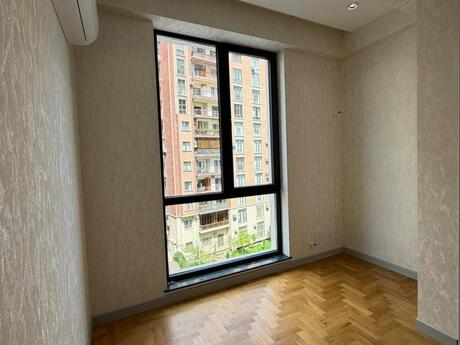 4 otaqlı yeni tikili - Nəriman Nərimanov m. - 117 m²
