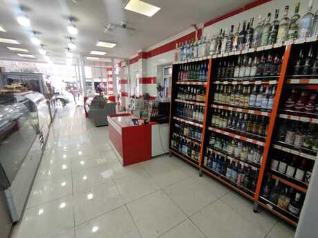 Obyekt - 8-ci mikrorayon q. - 210 m²