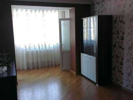 3 otaqlı köhnə tikili - Nizami m. - 75 m²