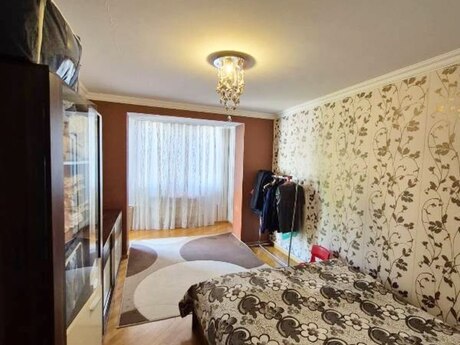 3 otaqlı köhnə tikili - Nizami m. - 75 m²
