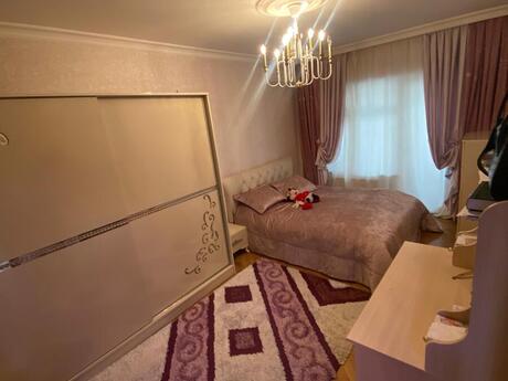 4 otaqlı köhnə tikili - Nəsimi m. - 110 m²