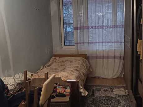 3 otaqlı köhnə tikili - Elmlər Akademiyası m. - 50 m²