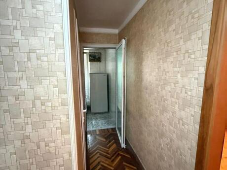 2 otaqlı köhnə tikili - Elmlər Akademiyası m. - 90 m²