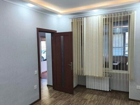 3 otaqlı ofis - İçəri Şəhər m. - 65 m²