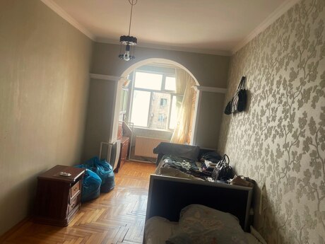 3 otaqlı köhnə tikili - Nəriman Nərimanov m. - 73 m²