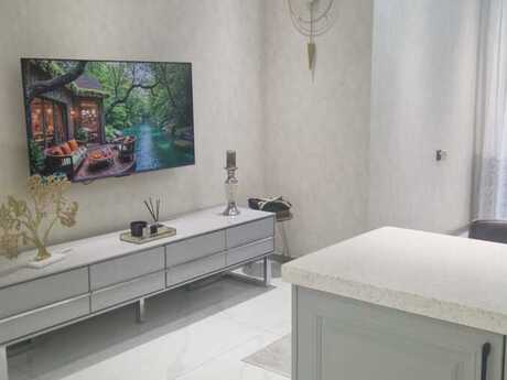 4 otaqlı yeni tikili - Nərimanov r. - 120 m²