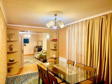 3 otaqlı köhnə tikili - Elmlər Akademiyası m. - 75 m²