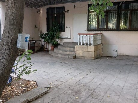 5 otaqlı köhnə tikili - Xalqlar Dostluğu m. - 120 m²