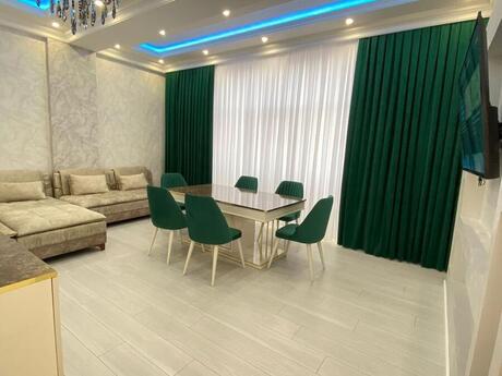 3 otaqlı yeni tikili - 28 May m. - 120 m²