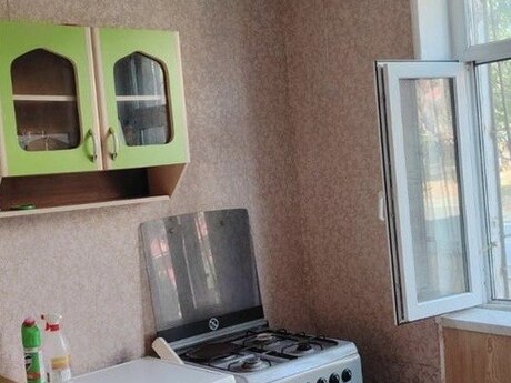 2 otaqlı köhnə tikili - Həzi Aslanov m. - 60 m²