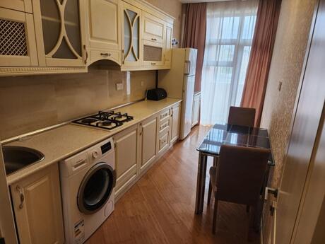 3 otaqlı yeni tikili - Elmlər Akademiyası m. - 105 m²