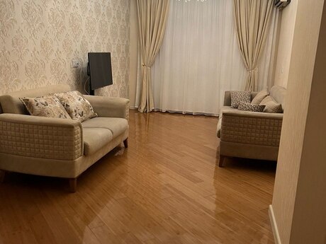 3 otaqlı yeni tikili - Elmlər Akademiyası m. - 105 m²