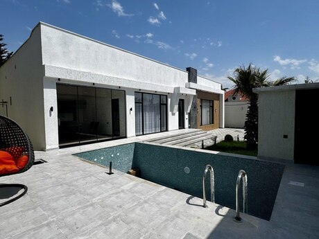 4 otaqlı həyət evi/bağ evi - Mərdəkan q. - 180 m²