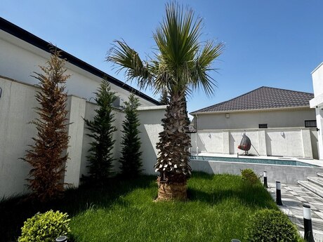 4 otaqlı həyət evi/bağ evi - Mərdəkan q. - 180 m²