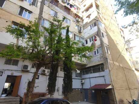 2 otaqlı köhnə tikili - İnşaatçılar m. - 60 m²