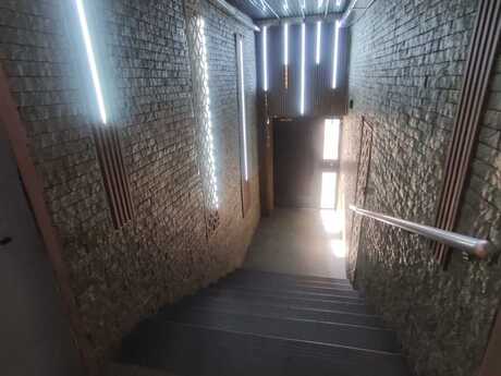 2 otaqlı köhnə tikili - İnşaatçılar m. - 60 m²