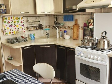 3-комн. вторичка - Наримановский  р. - 90 м²