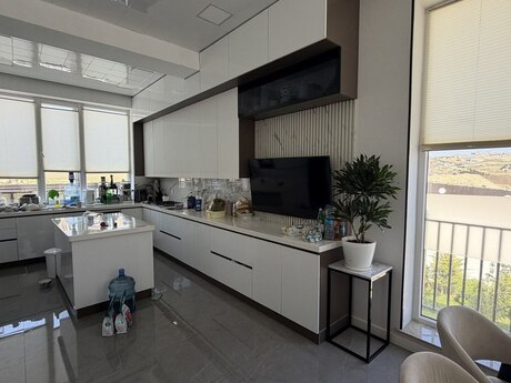 5 otaqlı həyət evi/bağ evi - Şıxov q. - 504 m²
