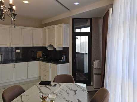 3 otaqlı yeni tikili - Nəriman Nərimanov m. - 110 m²