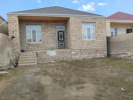 4 otaqlı həyət evi/bağ evi - Yeni Ramana q. - 100 m²