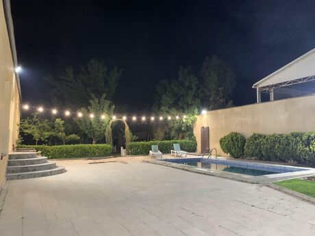 5 otaqlı həyət evi/bağ evi - Novxanı q. - 170 m²