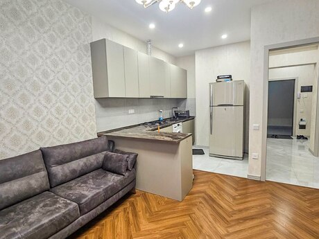2-комн. новостройка - м. Нариман Нариманов - 65 м²
