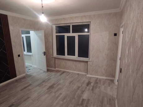 2 otaqlı köhnə tikili - Azadlıq Prospekti m. - 42 m²