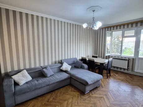 2-room old-build apartment for rent in Memar Əcəmi, 55 m², 550 AZN/mo, photo 2 / 12