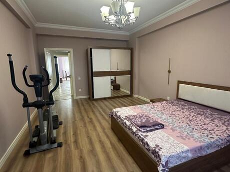 2 otaqlı yeni tikili - Nəriman Nərimanov m. - 104 m²